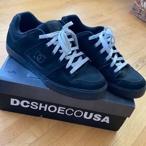 GUC DC Skate Shoes PURE